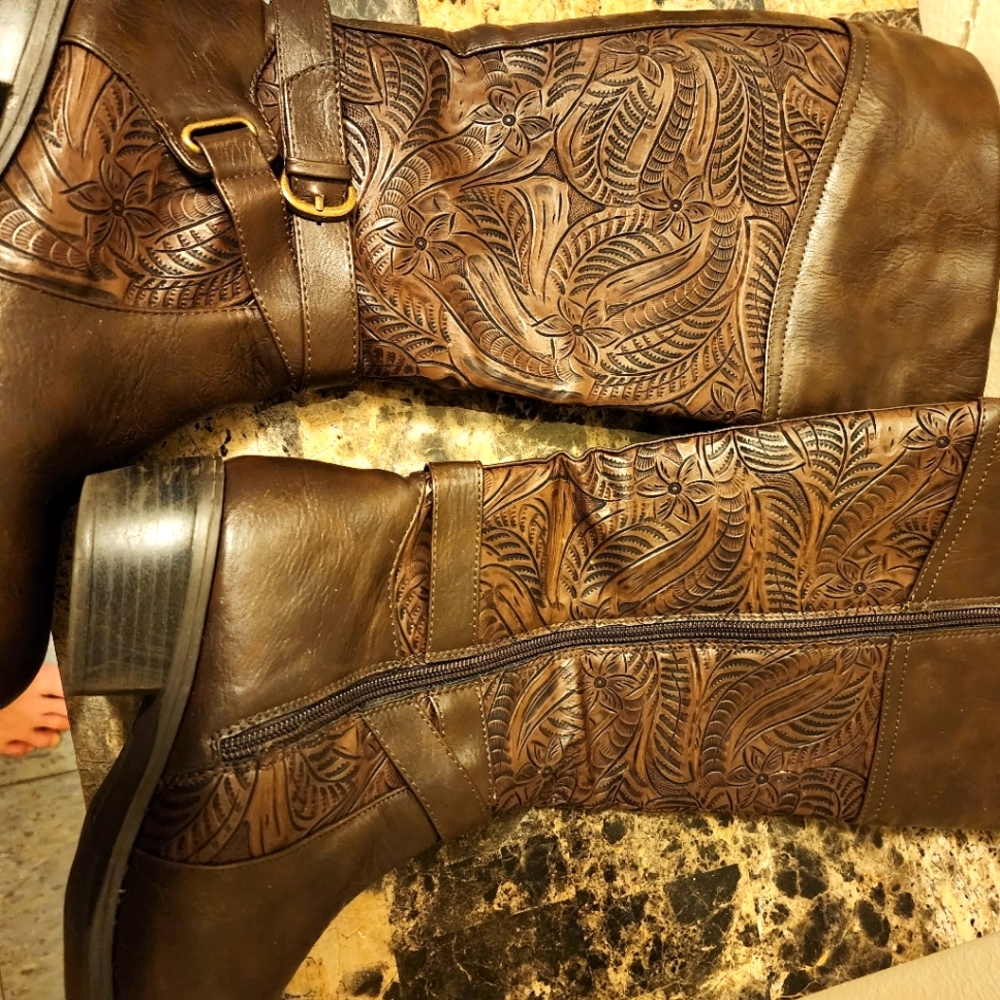 Boots women's, beautiful design